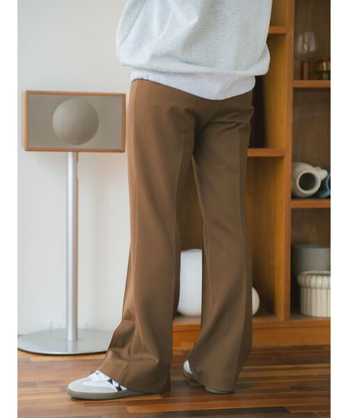 Ungrid(アングリッド)の「ストレッチジャージフレアパンツ(その他パンツ・レディース・ブラック/ブラウン・FREE)」の5枚目の写真