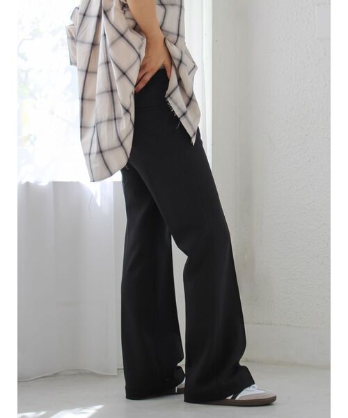 Ungrid(アングリッド)の「ストレッチジャージフレアパンツ(その他パンツ・レディース・ブラック/ブラウン・FREE)」の11枚目の写真