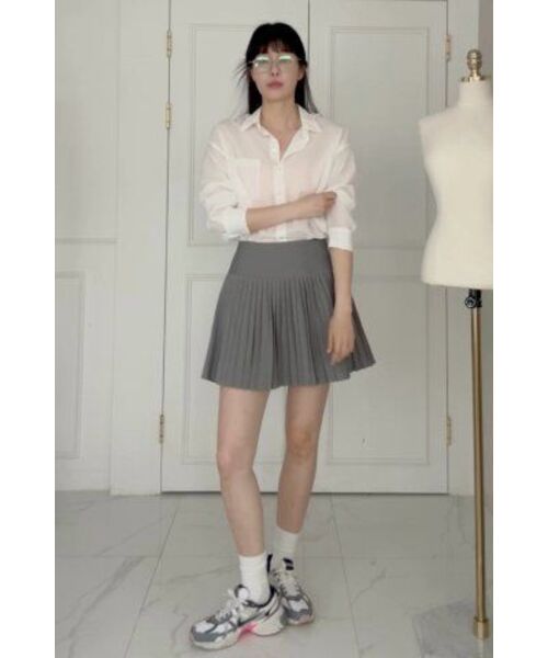 HYBERNAT(ハイバーナット)の「プレッピー プリーツ ミニスカート_グレー(スカート・レディース・その他・SMALL/MEDIUM)」の7枚目の写真
