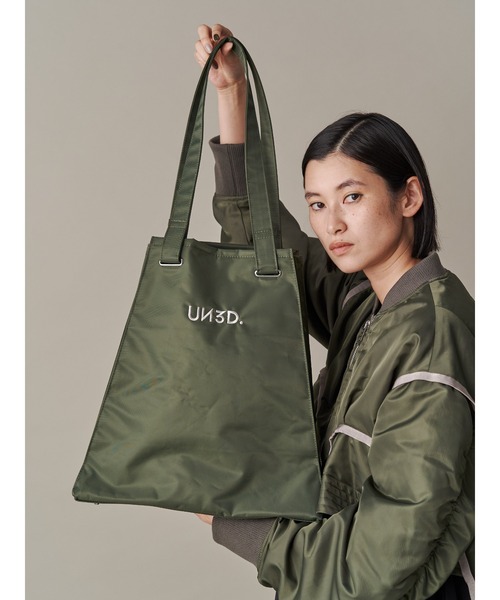 UN3D.(アンスリード)の「MA-1 ORIGAMI PLEATS TOTE(トートバッグ・レディース・ブラック/ベージュ/カーキ・FREE)」の13枚目の写真