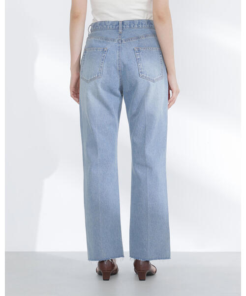 NATURAL BEAUTY BASIC(ナチュラルビューティーベーシック)の「◇サイドスリットストレートデニムパンツ(デニムパンツ・レディース・ブルー系その他2/ブルー・SMALL/MEDIUM/P/S)」の7枚目の写真