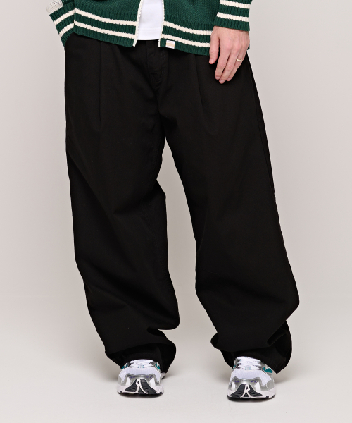 CARGOBROS(カーゴブロス)の「CBピンタックワイドデニムパンツ(ブラック)(デニムパンツ・メンズ・その他・S/M/L)」の2枚目の写真