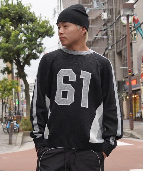GUIDER（ガイダー）の「【GUIDER】コンパス クルーネックニット / Compass Crew Neck Knit（ニット/セーター・メンズ・ブラウン/ピンク/ブラック・M/L/XL）」の9枚目の写真