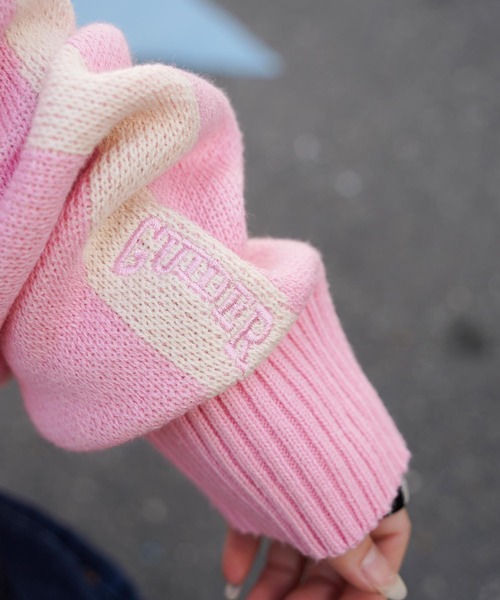 GUIDER（ガイダー）の「【GUIDER】コンパス クルーネックニット / Compass Crew Neck Knit（ニット/セーター・メンズ・ブラウン/ピンク/ブラック・M/L/XL）」の22枚目の写真