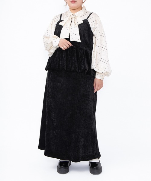 PUNYUS（プニュズ）の「ベロアロングスカート（スカート・レディース・オフホワイト/グレー/ブラック・1/2/3/4/5）」の8枚目の写真