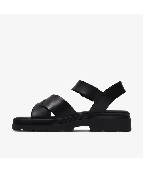 Clarks(クラークス)の「Orinoco3 Cross / オリノコ3クロス (ブラックレザー)(サンダル・レディース・ブラック・UK4.5/UK4/UK3.5/UK3/UK6/UK5.5/UK5)」の2枚目の写真