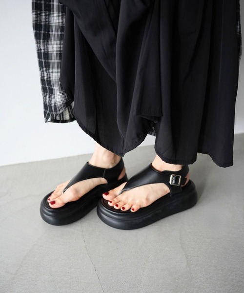 SANSeLF（サンセルフ）の「【SANSeLF】ワイドソールトングサンダル sas26s005（サンダル・レディース・レオパード/ブラック/シルバー・39/38/37/36）」の18枚目の写真