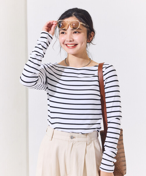 FREAK'S STORE（フリークスストア）の「コットンモダール ボートネック ボーダーロンT（Tシャツ/カットソー・レディース・ベージュ/ネイビー/レッド/グリーン/ブルー/グレー/ブラック・SMALL/MEDIUM）」の2枚目の写真