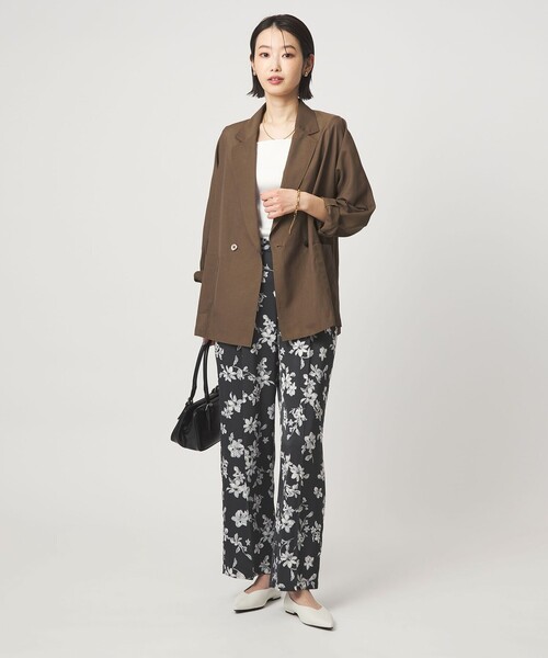 green label relaxing（グリーンレーベルリラクシング）の「［size SHORTあり］VeryLight  ベリーライト ジャケット ウォッシャブル 接触冷感（テーラードジャケット・レディース・ブラック/ダークブラウン・FREE/SHORT）」の8枚目の写真