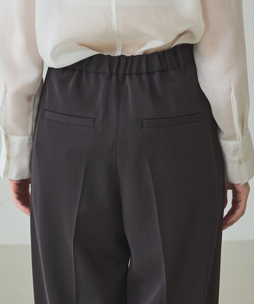 qualite(カリテ)の「【セットアップ対応】ドライカルゼフルイドパンツ/オフィスカジュアル/春服/フォーマル/セレモニー(その他パンツ・レディース・ベージュ/チャコールグレー・36/38)」の13枚目の写真