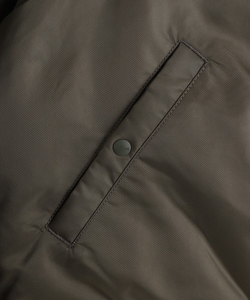 DAIWA PIER39（ダイワピア39）の「DAIWA PIER39 / ダイワ ピアサーティナイン：TECH 2WAY MA-1 DOWN JACKET：BW-40025W[PIE]（ダウンジャケット/コート・メンズ・カーキ系・M）」の5枚目の写真