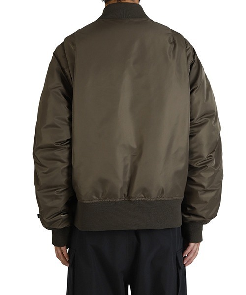 DAIWA PIER39（ダイワピア39）の「DAIWA PIER39 / ダイワ ピアサーティナイン：TECH 2WAY MA-1 DOWN JACKET：BW-40025W[PIE]（ダウンジャケット/コート・メンズ・カーキ系・M）」の14枚目の写真