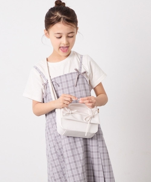 a.v.v（アーヴェヴェ）の「[KIDS]ダブルリボンショルダー（ショルダーバッグ・キッズ・ホワイト/ブラック・120）」の2枚目の写真