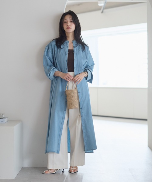 ap retro（アプレトロ）の「【India Fabric】ピンタックデニムシャツワンピース / 大人カジュアルロング（シャツワンピース・レディース・ブルー/ライトブルー/ダークブルー・FREE）」の2枚目の写真
