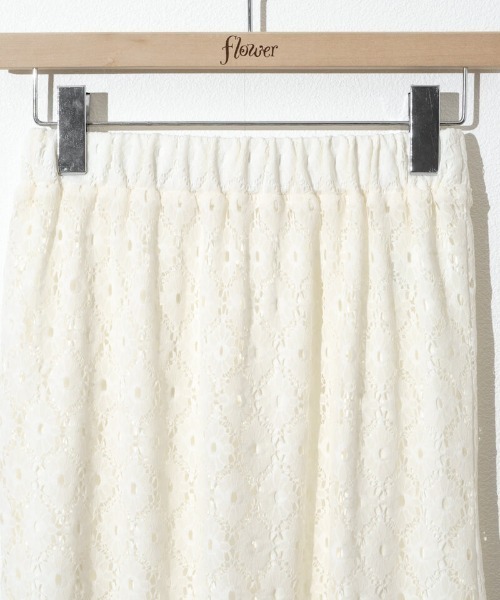 flower(フラワー)の「ブロッサムレーススカート(スカート・レディース・アイボリー/ブラック・FREE)」の4枚目の写真