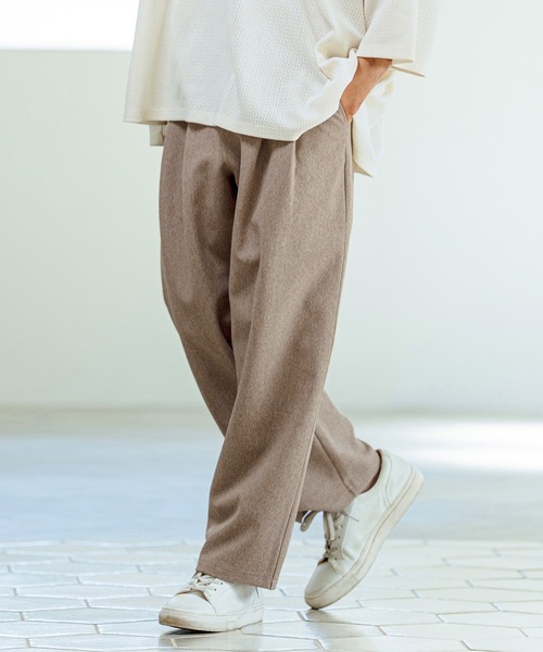 Magine(マージン)の「mp14655- Kersey Style Two Tuck Easy Wide Pants ワイドパンツ(MGN-261-015)(その他パンツ・メンズ・ベージュ/ブラック/ミックスグレー・48/46/44)」の1枚目の写真