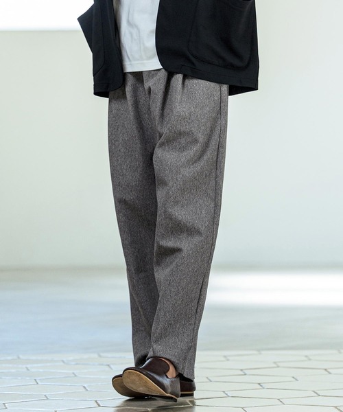 Magine(マージン)の「mp14655- Kersey Style Two Tuck Easy Wide Pants ワイドパンツ(MGN-261-015)(その他パンツ・メンズ・ベージュ/ブラック/ミックスグレー・48/46/44)」の9枚目の写真