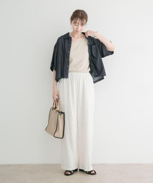 ITEMS URBANRESEARCH（アイテムズ アーバンリサーチ）の「レーヨンデニム半袖シャツ（シャツ/ブラウス・レディース・ブラック/ワンウォッシュ・FREE）」の17枚目の写真