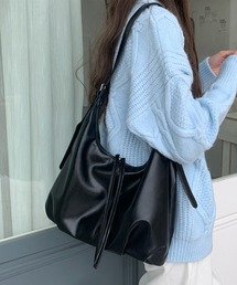 レザー調 ダブル ストラップ ショルダー バッグ