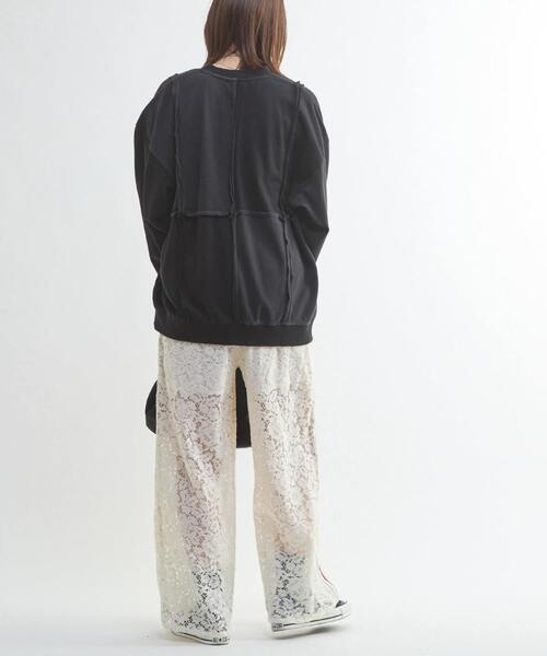 CONVERSE TOKYO(コンバーストウキョウ)の「PATCHWORK CUT-OFF TOP(Tシャツ/カットソー・レディース・グレー/ブラック・MEDIUM/SMALL)」の8枚目の写真
