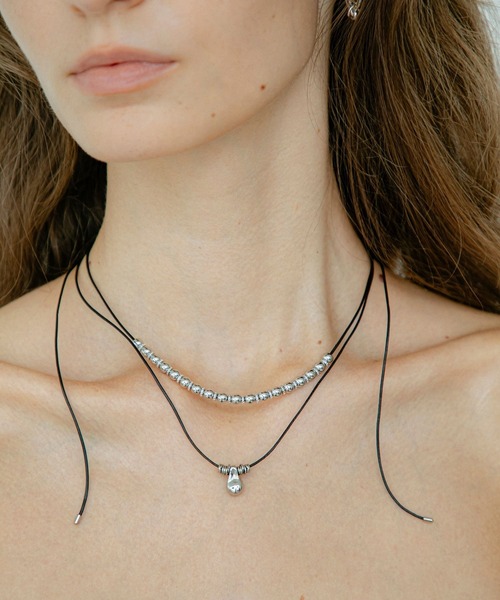 LAPUIS(ラピュイ)の「LAPUIS(ラピュイ)Metal Beads choker(チョーカー・レディース・シルバー/ゴールド・FREE)」の5枚目の写真