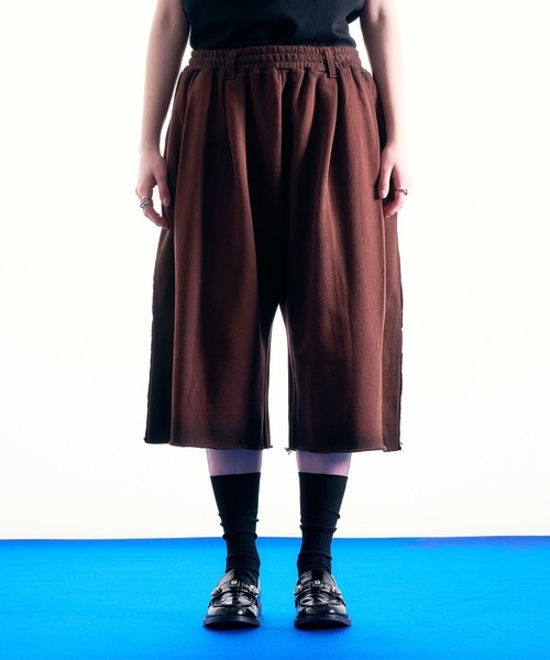 selle glant（セレグランテ）の「HEAVY WEIGHT DESIGN SWEAT HALF PANTS/ヘビーウェイトデザインスウェットハーフパンツ（スウェットパンツ・メンズ・ダークブラウン/ブラック/杢グレー・LARGE/MEDIUM/SMALL）」の3枚目の写真