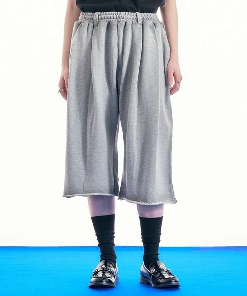 selle glant（セレグランテ）の「HEAVY WEIGHT DESIGN SWEAT HALF PANTS/ヘビーウェイトデザインスウェットハーフパンツ（スウェットパンツ・メンズ・ダークブラウン/ブラック/杢グレー・LARGE/MEDIUM/SMALL）」の2枚目の写真