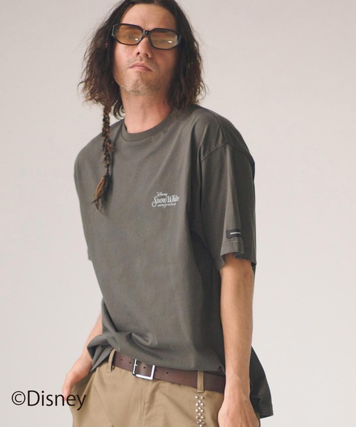 ADAM PATEK(アダムパテック)の「ADAMPATEK/【ADAMPATEK /Snow White and the Seven Dwarfs 】circleT(Tシャツ/カットソー・メンズ・ホワイト/ブラック・1/2)」の12枚目の写真