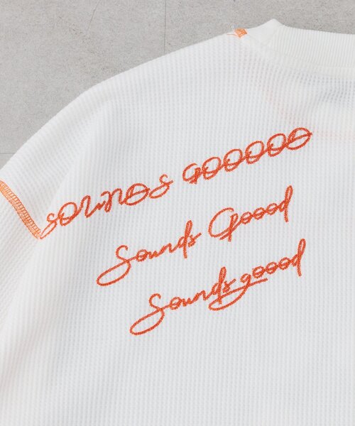 SOUNDSGOOOOD（サウンズグッド）の「【SOUNDS GOOOOD】DOG総柄刺繍プリントワッフルロンTEE（Tシャツ/カットソー・レディース・オフホワイト/ネイビー・ONE SIZE）」の4枚目の写真