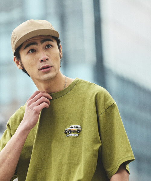 FREAK'S STORE(フリークスストア)の「リラックスフィット ランクル60 バックプリント ショートスリーブ クルーネックTシャツ/ランドクルーザー(Tシャツ/カットソー・メンズ・ライトグレー/ブラック/ベージュ/ホワイト/オリーブ・MEDIUM/LARGE/SMALL)」の6枚目の写真