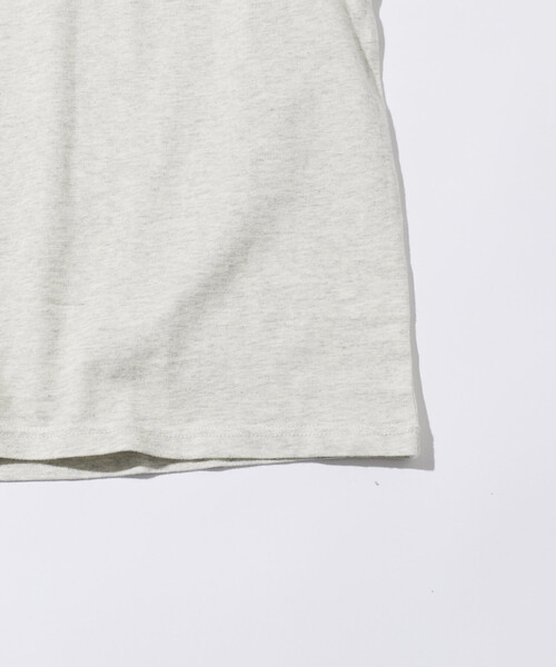 FREAK'S STORE(フリークスストア)の「リラックスフィット ランクル60 バックプリント ショートスリーブ クルーネックTシャツ/ランドクルーザー(Tシャツ/カットソー・メンズ・ライトグレー/ブラック/ベージュ/ホワイト/オリーブ・MEDIUM/LARGE/SMALL)」の13枚目の写真