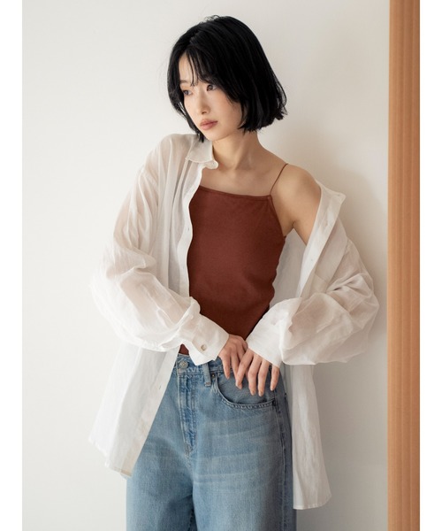 Ungrid（アングリッド）の「パット付きスクエアキャミソール（キャミソール・レディース・ブラウン/アイボリー/ブラック・FREE）」の3枚目の写真