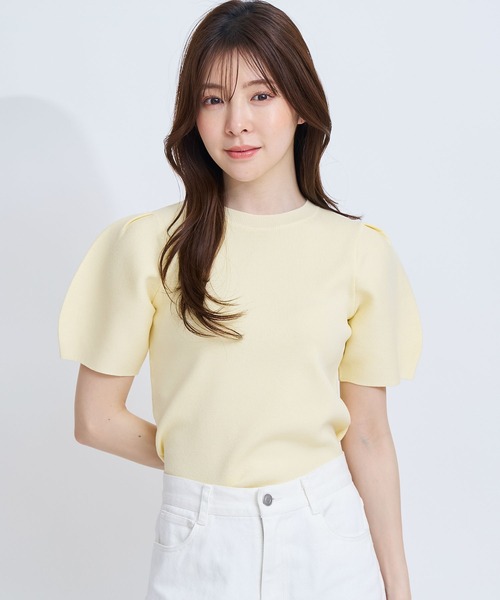 NOELA(ノエラ)の「パフスリーブ総針ニット(ニット/セーター・レディース・オフホワイト/イエロー/モカ/キャメル・フリー)」の4枚目の写真