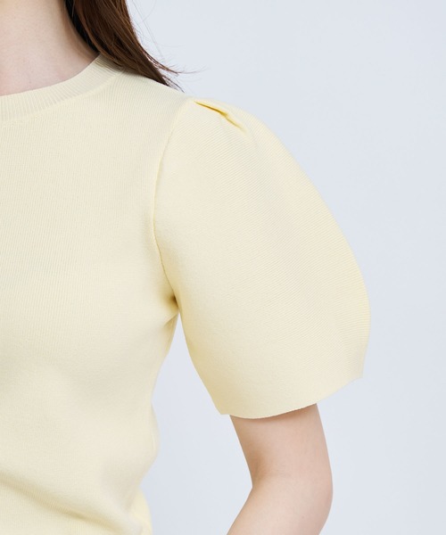 NOELA(ノエラ)の「パフスリーブ総針ニット(ニット/セーター・レディース・オフホワイト/イエロー/モカ/キャメル・フリー)」の10枚目の写真