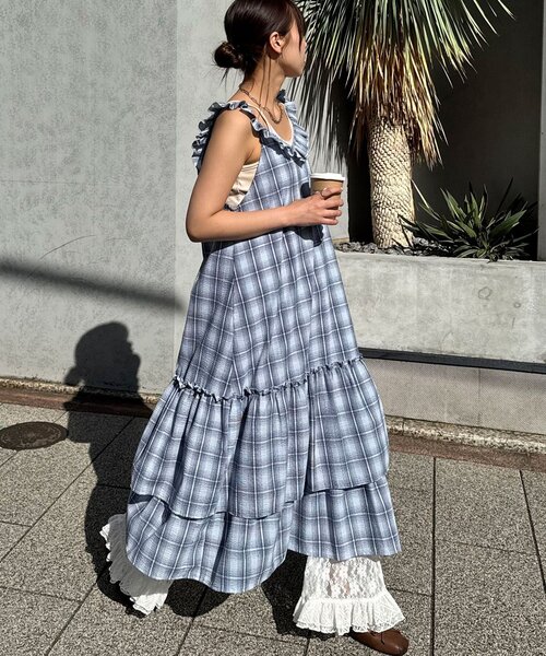 CIAOPANIC(チャオパニック)の「レースフレアレイヤードフリルパンツ(その他パンツ・レディース・ブラック/ホワイト/アイボリー・0/1)」の10枚目の写真