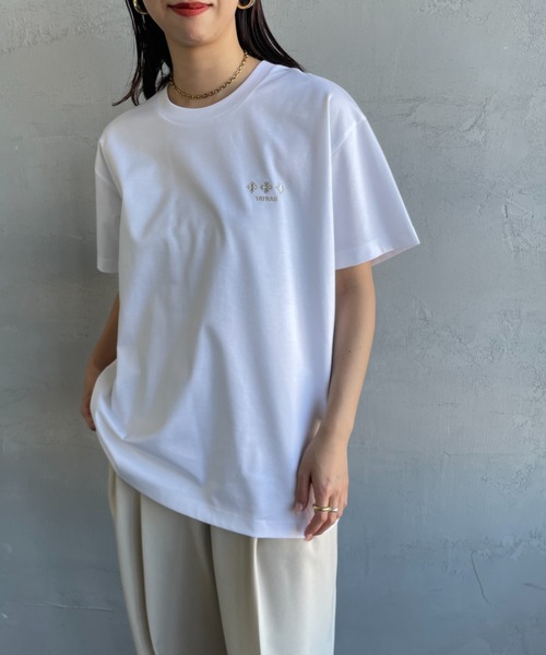 TATRAS（タトラス）の「[TATRAS/タトラス] NUNKI ブランド刺繍ロゴ ショートスリーブTシャツ（Tシャツ/カットソー・レディース・ブラック/ホワイト・1/2/3）」の4枚目の写真