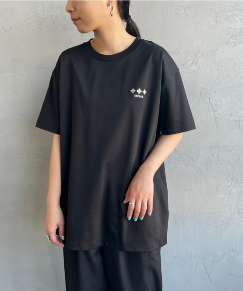 TATRAS（タトラス）の「[TATRAS/タトラス] NUNKI ブランド刺繍ロゴ ショートスリーブTシャツ（Tシャツ/カットソー・レディース・ブラック/ホワイト・1/2/3）」の20枚目の写真