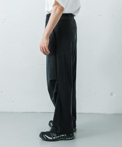 URBAN RESEARCH（アーバンリサーチ）の「WASHABLE CUPRO OVER PANTS（その他パンツ・メンズ・ブラック/ベージュ系その他・LARGE/MEDIUM）」の13枚目の写真