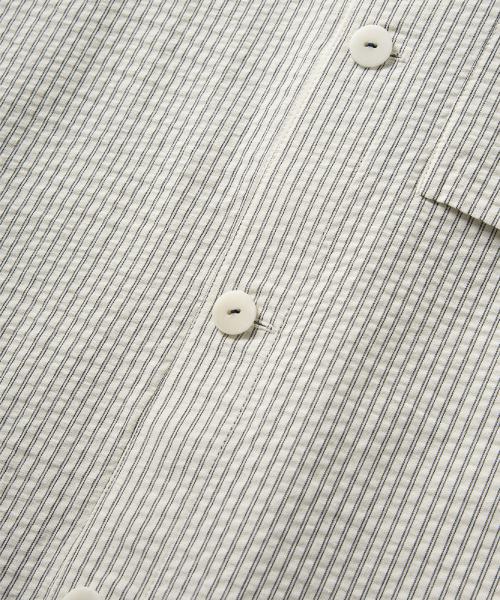 NONBLANK(ノンブランク)の「ストライプシアサッカーシャツ_IVORY(シャツ/ブラウス・レディース・その他・SMALL/MEDIUM/LARGE/X-LARGE/XX-LARGE)」の5枚目の写真