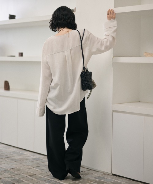 LAULEN（ローレン）の「ladder lace V-neck blouse /ハシゴレースVネックブラウス（シャツ/ブラウス・レディース・ブラック/ブラウン・FREE）」の6枚目の写真
