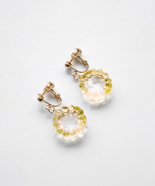 HARIO Lampwork Factory(ハリオランプワークファクトリー)の「イイダ傘店 イヤリング トウモロコシ(イヤリング・レディース・クリア・FREE)」の2枚目の写真