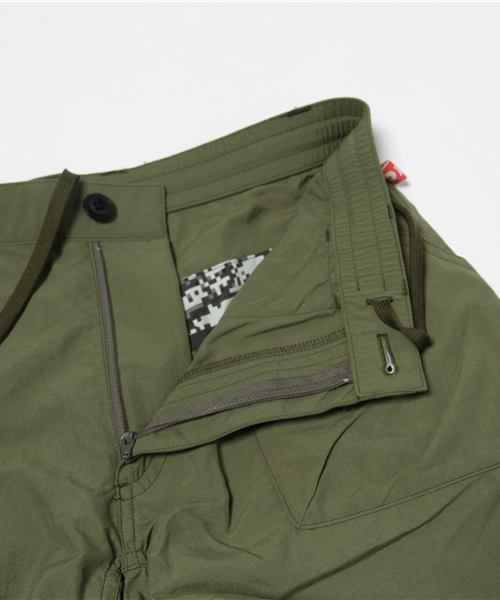MARMOT(マーモット)の「ウイメンズロードトリップショートパンツ(WS FRESH H/S POLO SHIRT)(その他パンツ・レディース・サンドベージュ/ネイビー/カーキ・MEDIUM/LARGE/SMALL)」の10枚目の写真