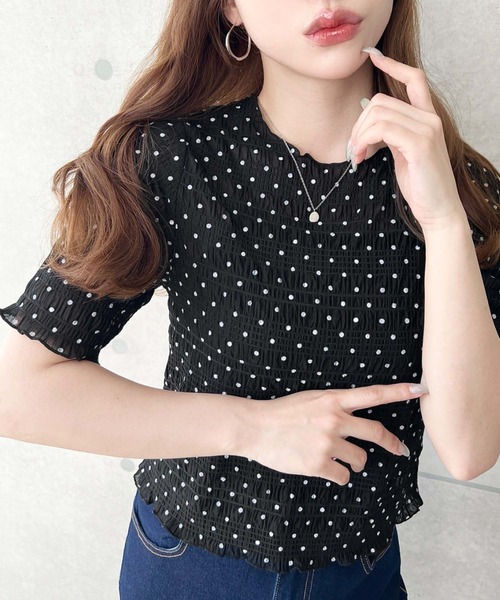 moment+(モーメントプラス)の「スモッキングレースドット柄半袖Tシャツ(Tシャツ/カットソー・レディース・ブラウン/ブラック/ライトベージュ/オフホワイト・M)」の2枚目の写真