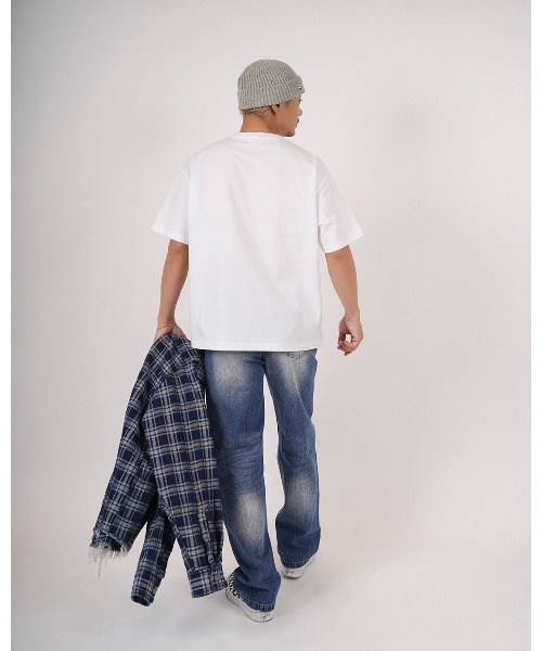 #Re:room(リルーム)の「フラワーアイコンワッペンTシャツ(Tシャツ/カットソー・メンズ・ブラック/ホワイト・S-M/M-L/L-XL)」の6枚目の写真