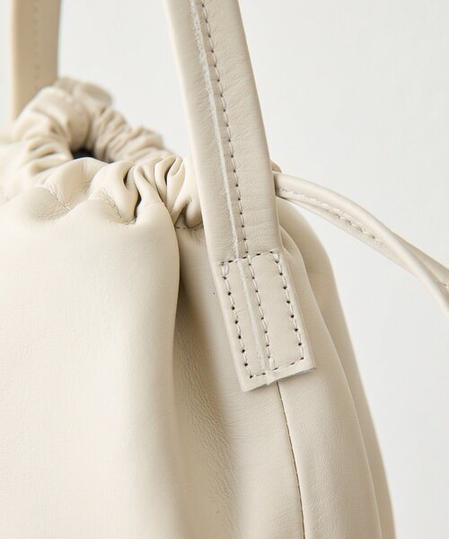 ear PAPILLONNER（イアパピヨネ）の「【Jhuri Shate （ジュリシャテ）】エッグバッグ（かごバッグ・レディース・ホワイト/ブラック・FREE）」の20枚目の写真