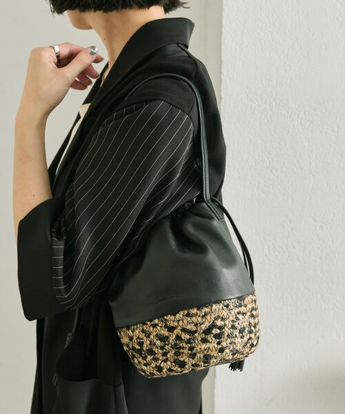 ear PAPILLONNER（イアパピヨネ）の「【Jhuri Shate （ジュリシャテ）】エッグバッグ（かごバッグ・レディース・ホワイト/ブラック・FREE）」の12枚目の写真