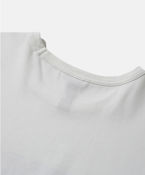 MOIF（モイフ）の「[SS26] ACROSTIC POEM H/S TEE / OFF WHITE（Tシャツ/カットソー・メンズ・その他・2(M)/3(L)/1(S)）」の4枚目の写真
