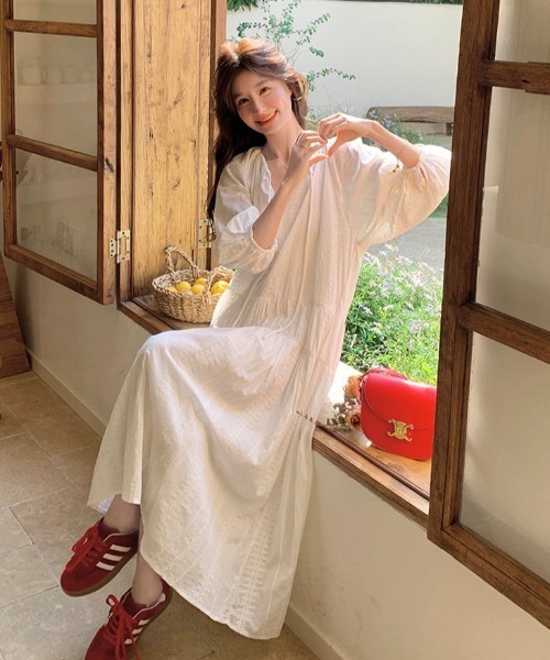 FAVORITO(ファヴォリート)の「ロングリボンワンピース(ワンピース・レディース・ホワイト/ブラック・F)」の21枚目の写真