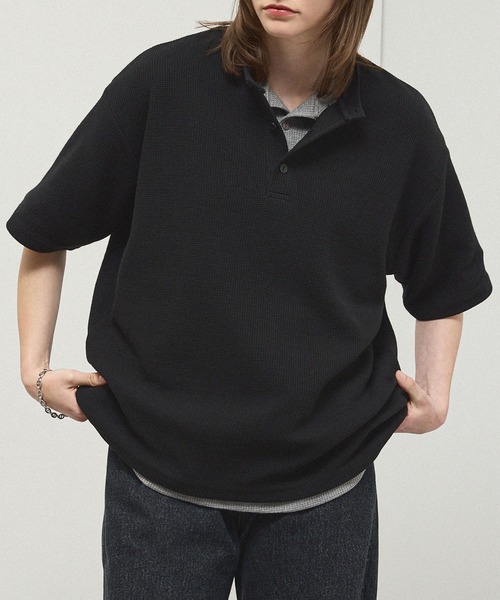 Alfred Alex(アルフレッドアレックス)の「【Alfred Alex】Waffle Henley Neck Tee / ワッフル ヘンリーネックTシャツ(Tシャツ/カットソー・メンズ・グレー/チャコールグレー/ブラック/カーキ系/プラム/ホワイト・M/L)」の7枚目の写真