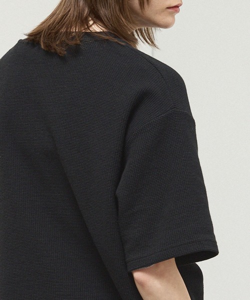 Alfred Alex(アルフレッドアレックス)の「【Alfred Alex】Waffle Henley Neck Tee / ワッフル ヘンリーネックTシャツ(Tシャツ/カットソー・メンズ・グレー/チャコールグレー/ブラック/カーキ系/プラム/ホワイト・M/L)」の12枚目の写真